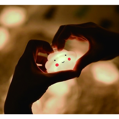 가랜드 조명 큐티구름